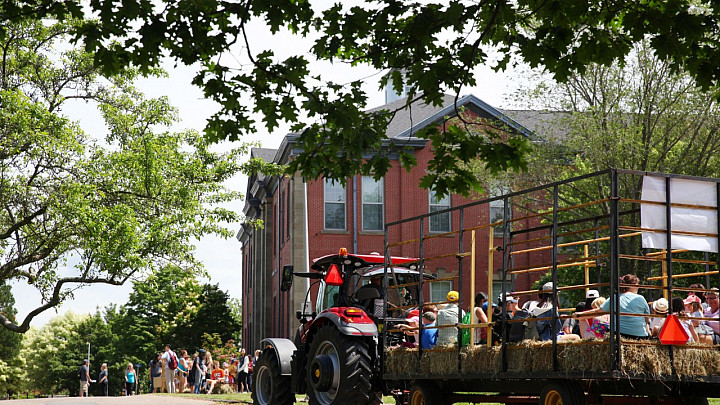 Wagon rides tour campus during Community Day